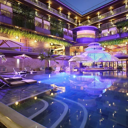 The Crystal Luxury Bay Resort Nusa Dua
